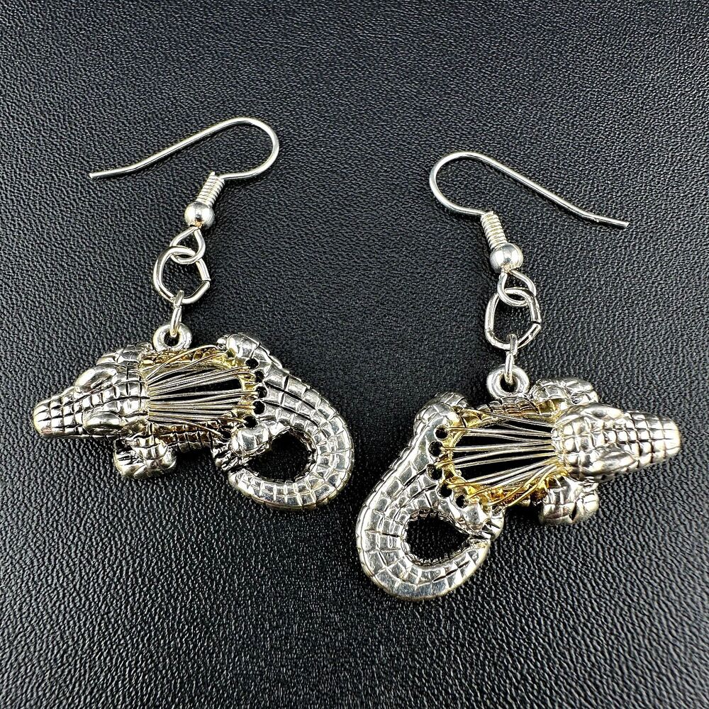 Vintage Alligator Earrings Silver Gold Tone Crocodile 2 Tone Dangle Drop Pierced